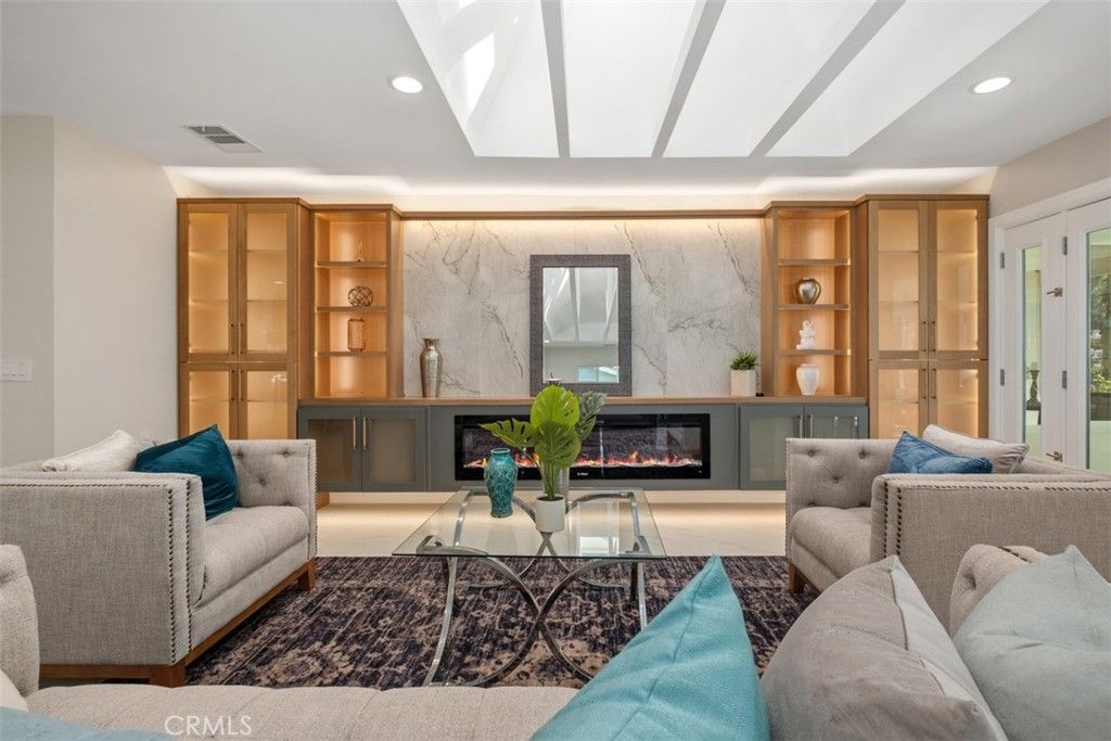 Fireplace, Interior, Living room, Marble Walls, Recessed Lighting