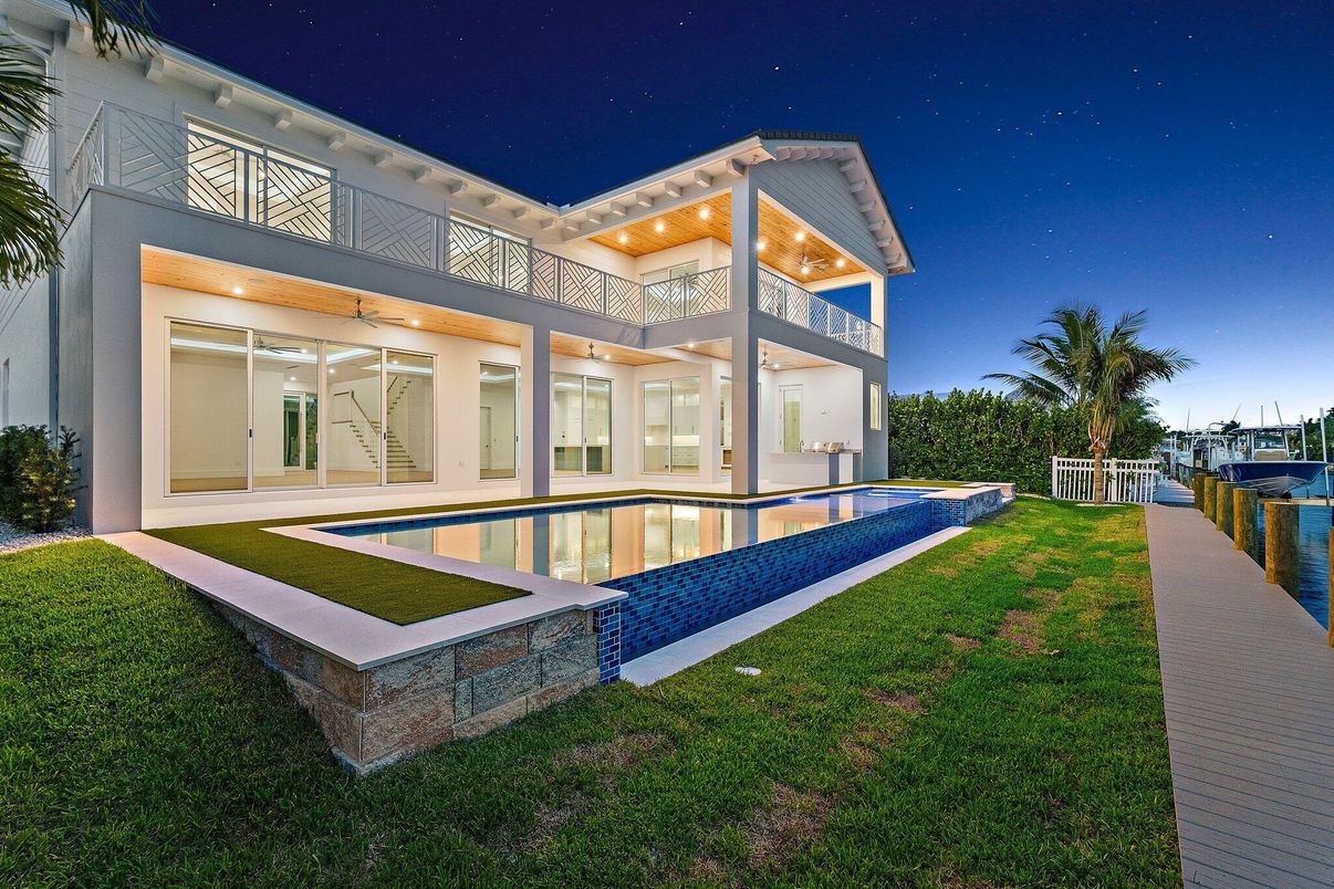 Backyard, Exterior, Pool