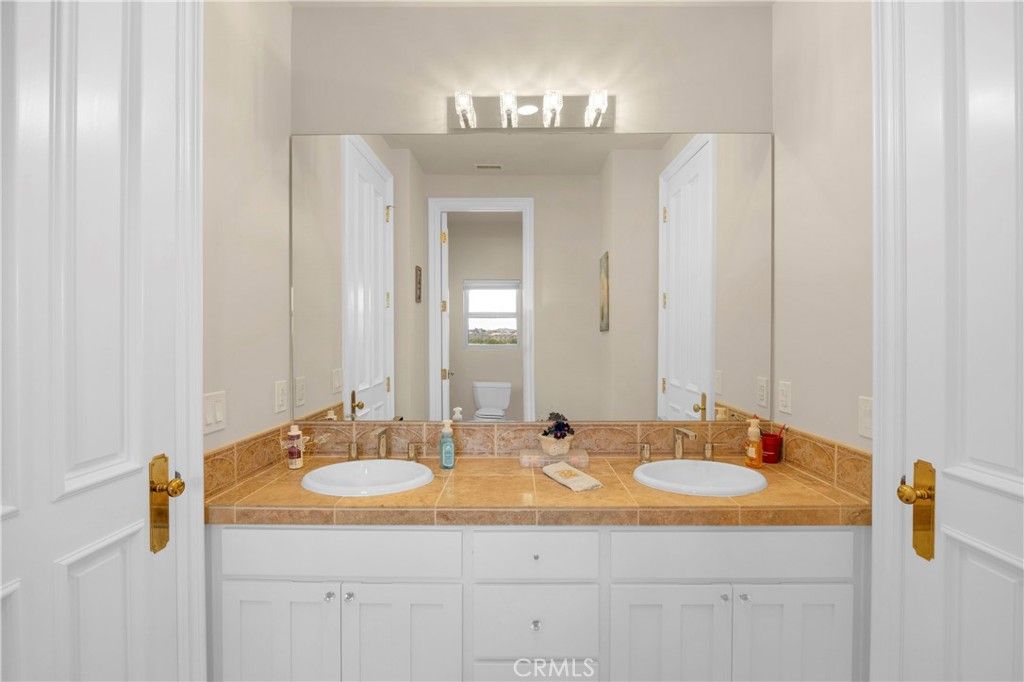 Bathroom, Dual Sink Vanities, Interior, Tile Countertops