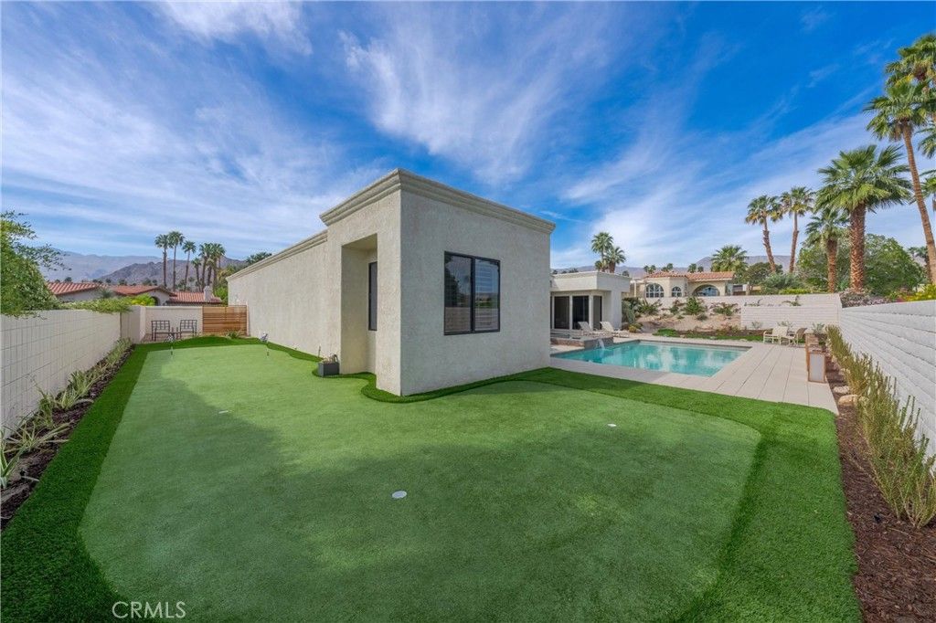 Backyard, Exterior, Pool