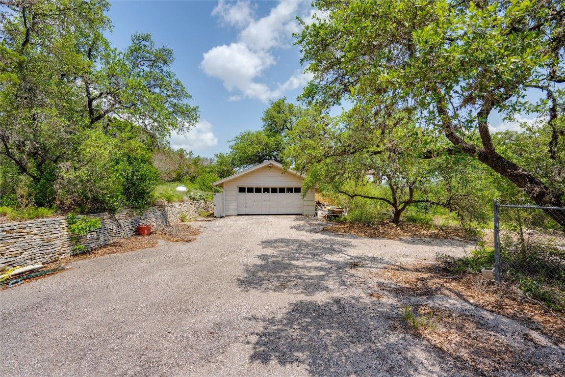 Backyard, Detached Garage, Exterior