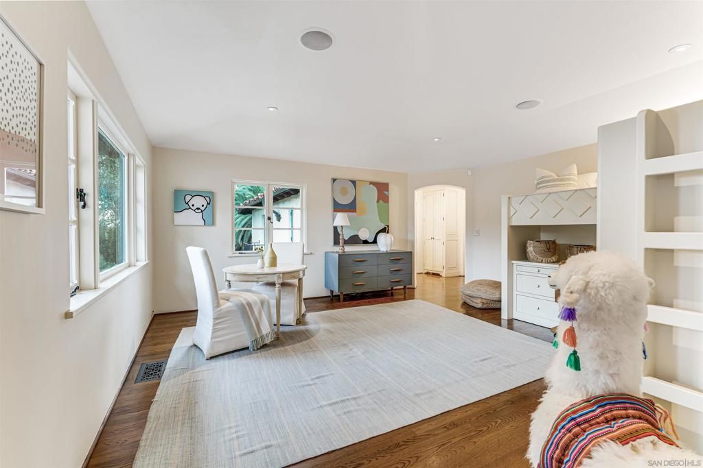 Bedroom, Home Office, Interior, Recessed Lighting, Wood Texture Flooring