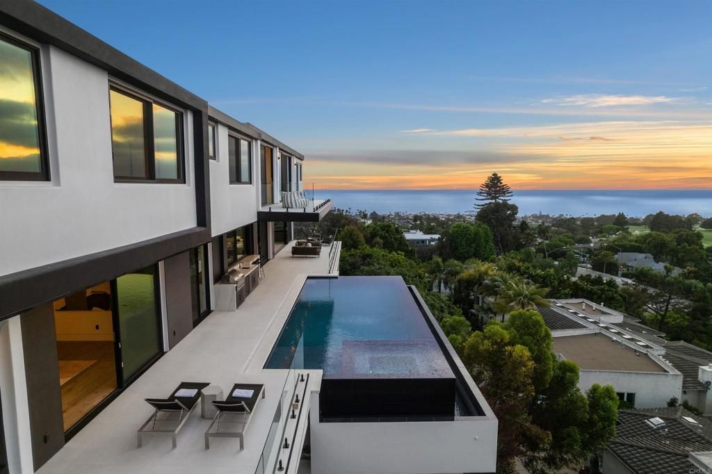 Water, Exterior, Pool, Other