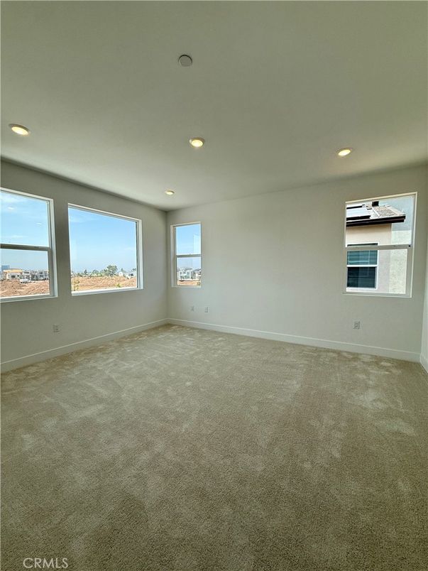 Empty room, Interior, Recessed Lighting