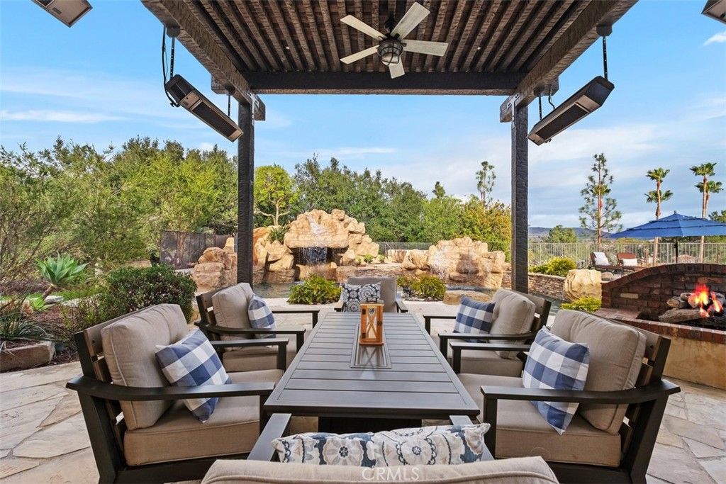 Exterior, Fireplace