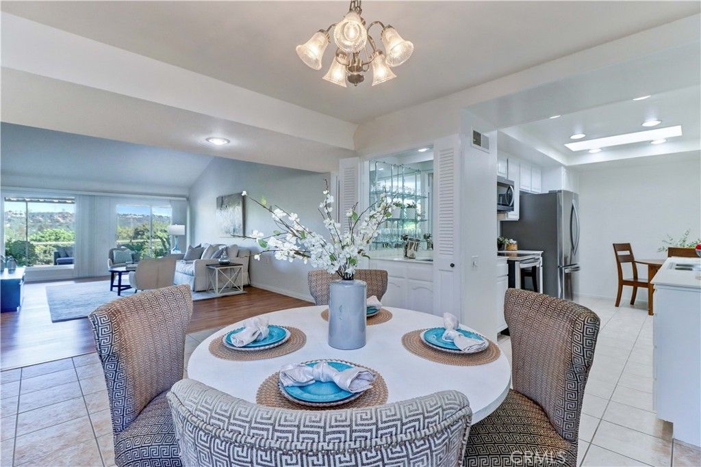 Chandelier, Dining room, Interior, Kitchen, Living room, Recessed Lighting, Stainless Steel Appliances