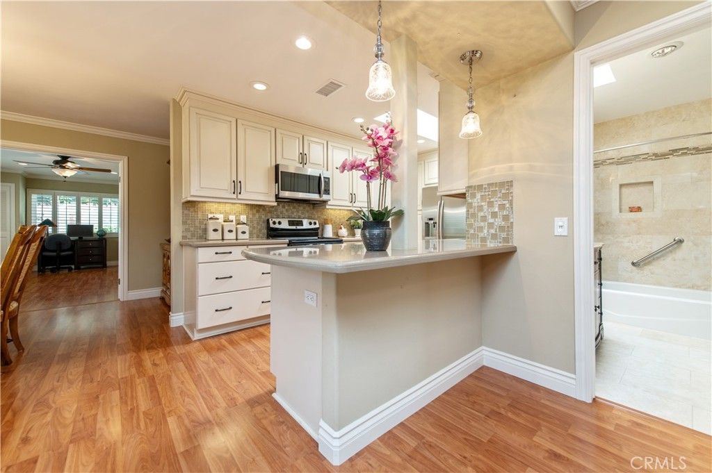 Interior, Kitchen, Pendant Lights, Recessed Lighting, Stainless Steel Appliances, Wood Texture Flooring