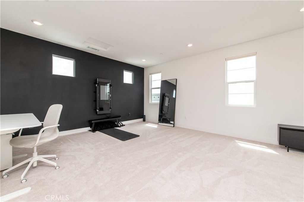 Fitness Equipment, Home Office, Interior, Recessed Lighting