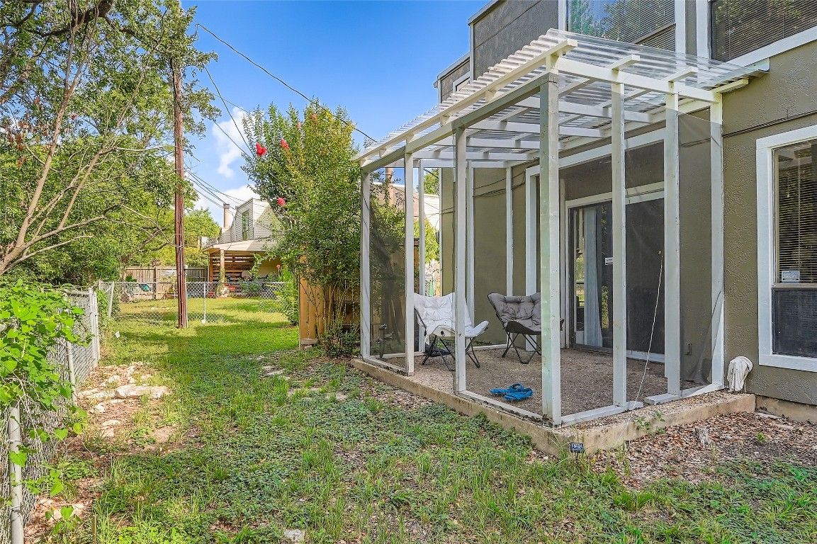 Backyard, Exterior