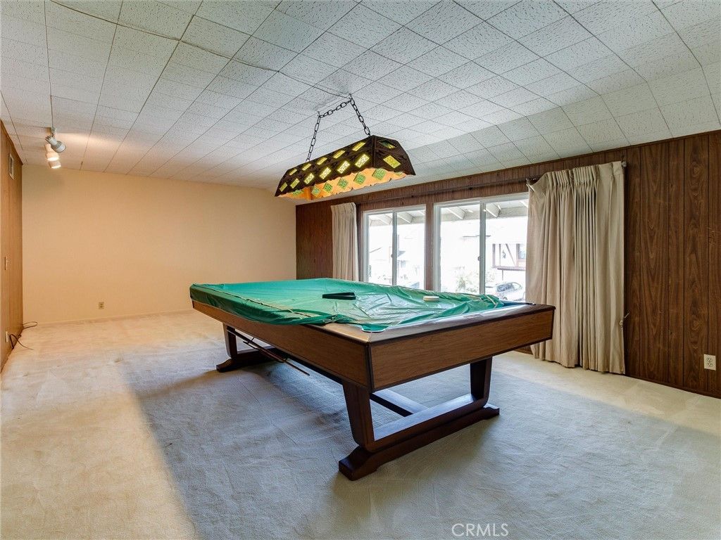 Billiard Table, Game Room, Interior, Pendant Lights