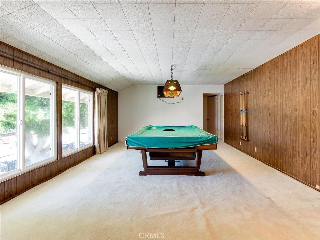 Billiard Table, Game Room, Interior, Wooden Walls