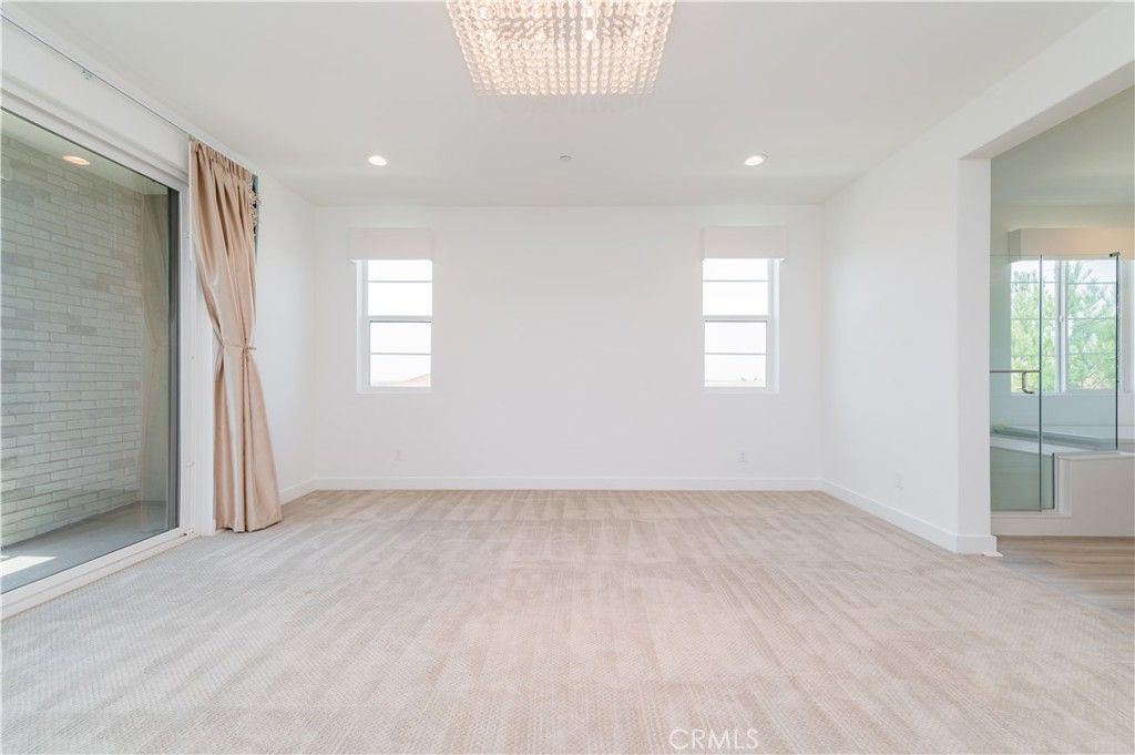Empty room, Interior, Recessed Lighting, Stone Walls