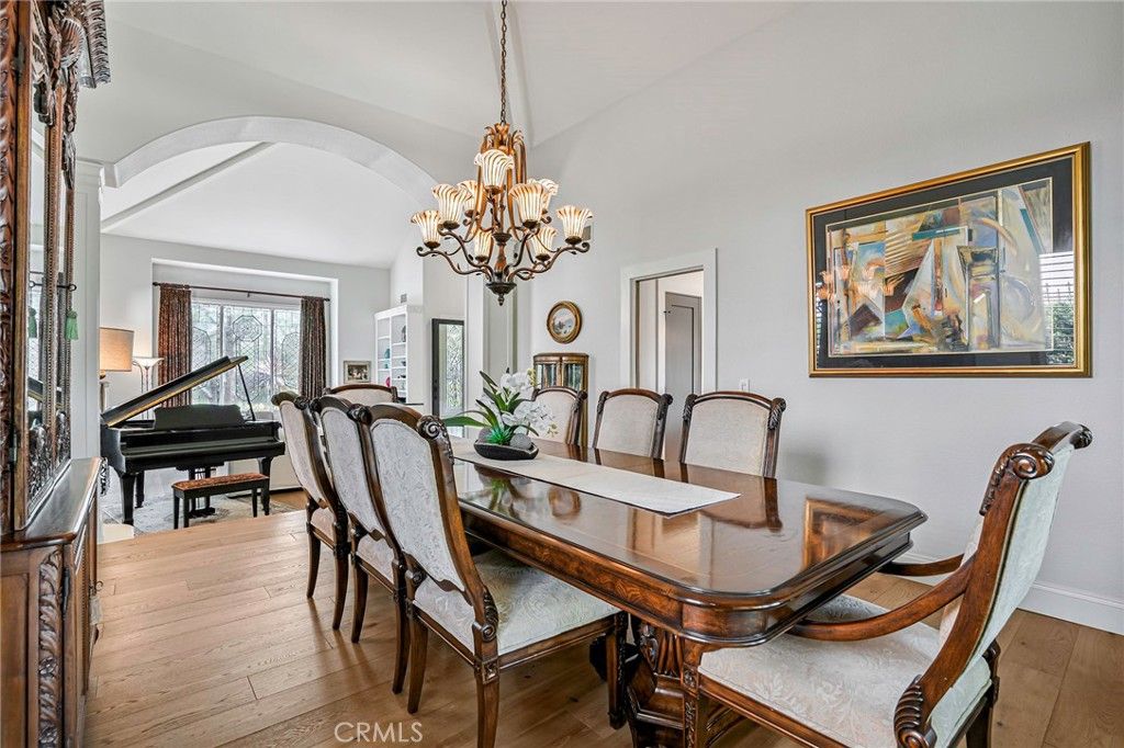 Chandelier, Dining room, Interior, Piano, Wood Texture Flooring