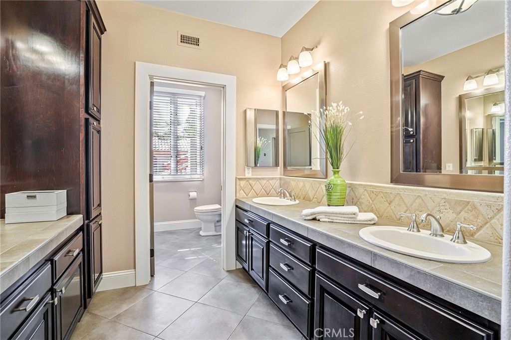 Bathroom, Dual Sink Vanities, Interior, Tile Countertops