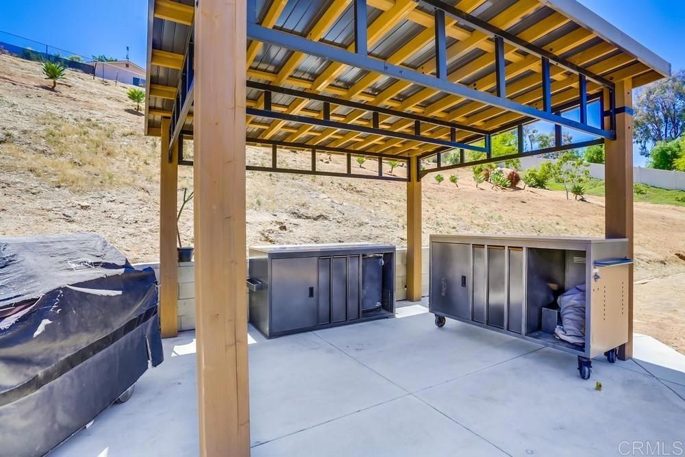 Exterior, Hot Tub