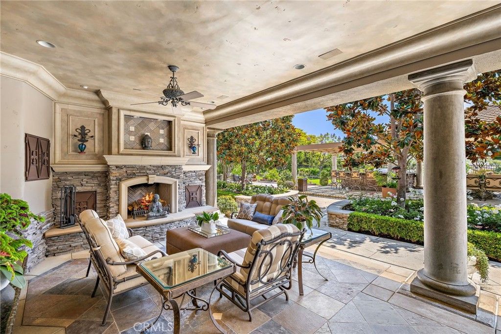 Exterior, Fireplace, Recessed Lighting