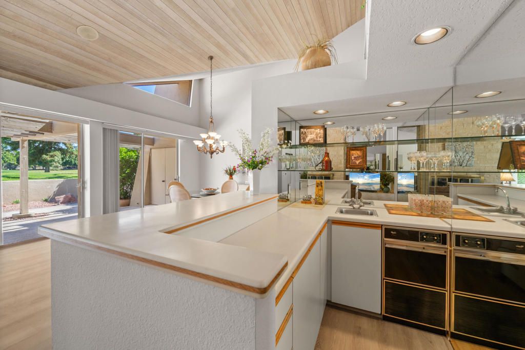 Chandelier, Dining room, Interior, Pendant Lights, Recessed Lighting, Wooden Ceilings, Wood Texture Flooring