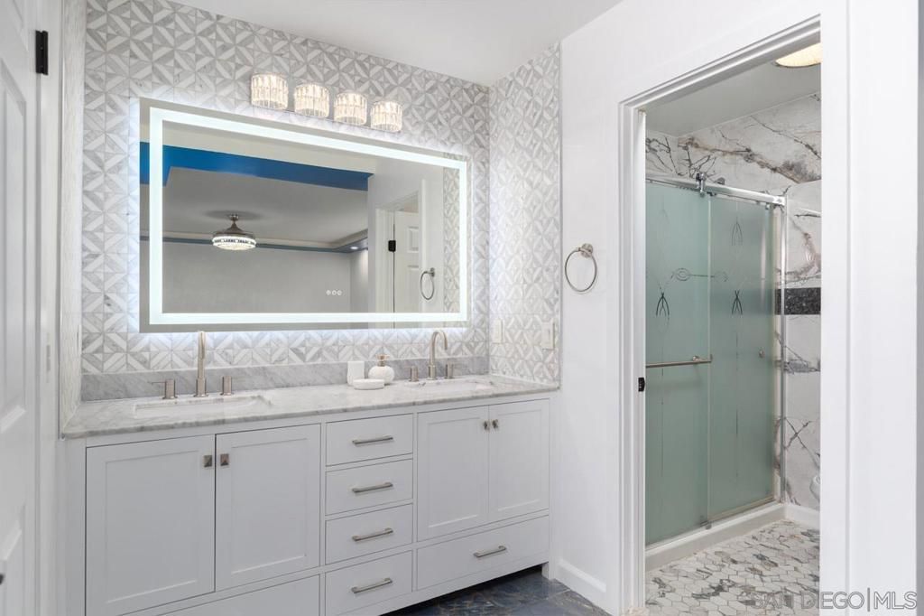 Bathroom, Glass Shower, Interior