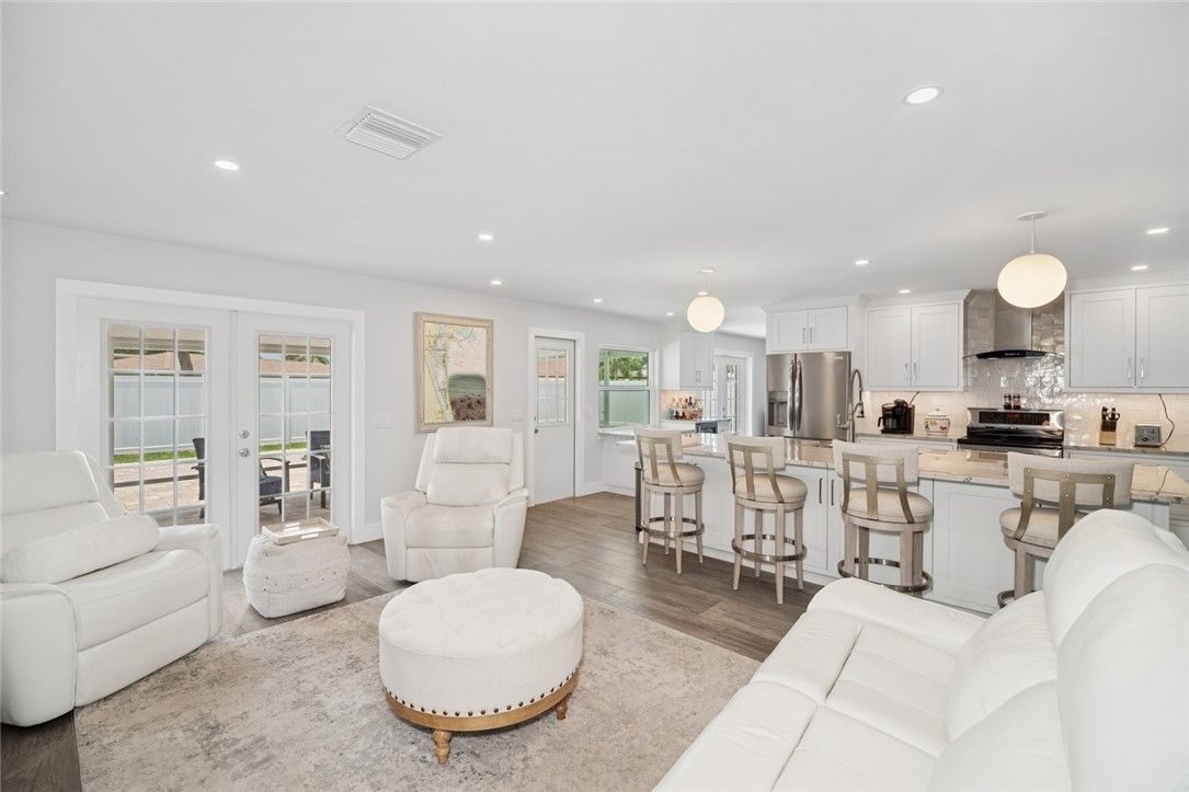 Interior, Kitchen, Living room, Pendant Lights, Recessed Lighting, Stainless Steel Appliances, Wood Texture Flooring