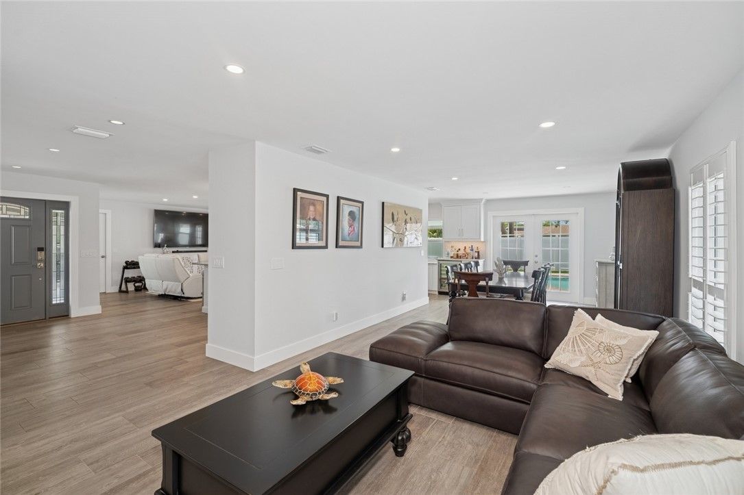 Dining room, Interior, Living room, Recessed Lighting, Wood Texture Flooring