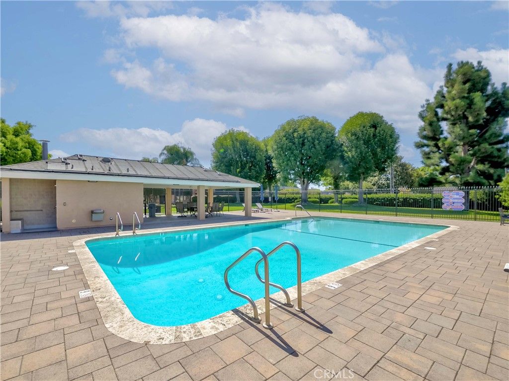 Exterior, Pool, Solar Panels
