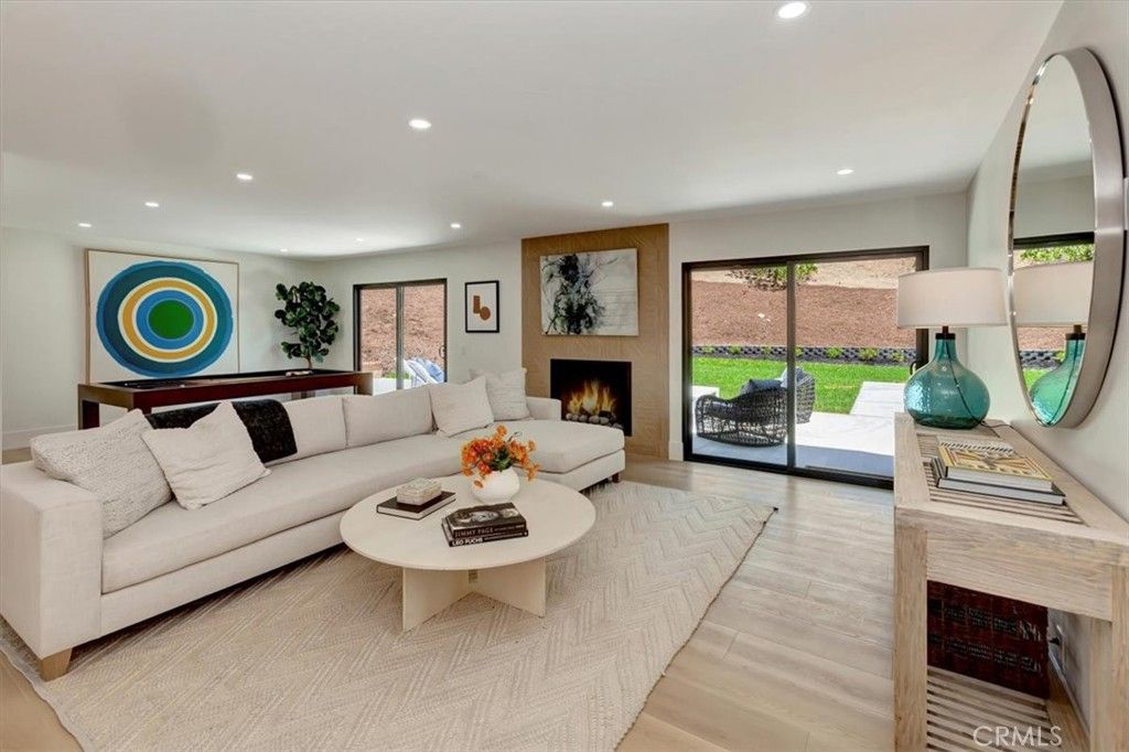 Fireplace, Interior, Living room, Recessed Lighting, Wood Texture Flooring