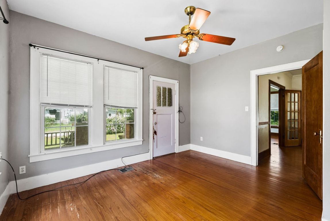 Empty room, Interior, Wood Texture Flooring