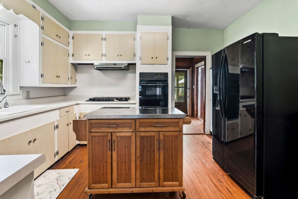 Interior, Kitchen, Wood Texture Flooring