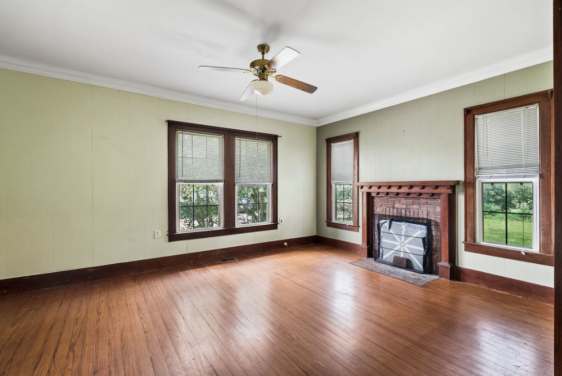 Empty room, Fireplace, Interior, Wood Texture Flooring