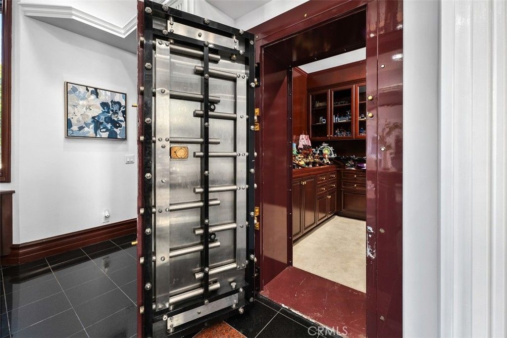 Interior, Wine Storage