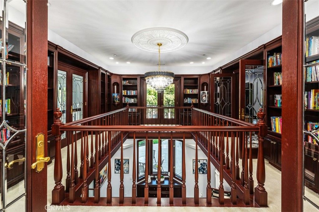 Chandelier, Interior, Recessed Lighting