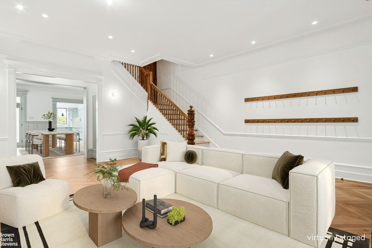 Dining room, Interior, Living room, Recessed Lighting, Wood Texture Flooring