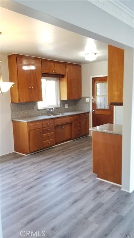 Interior, Kitchen, Pendant Lights, Wood Texture Flooring