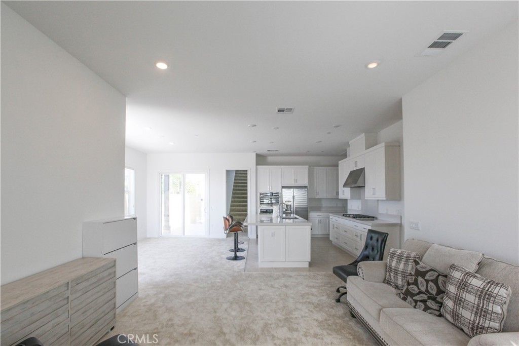 Interior, Kitchen, Living room, Recessed Lighting, Stainless Steel Appliances