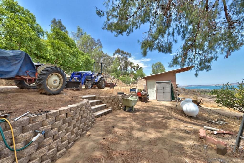 Backyard, Detached Garage, Exterior