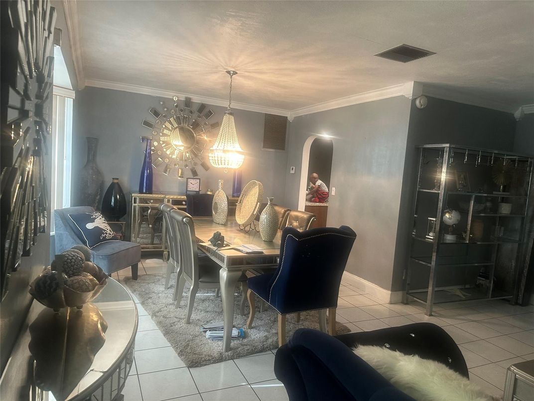 Dining room, Interior, Pendant Lights