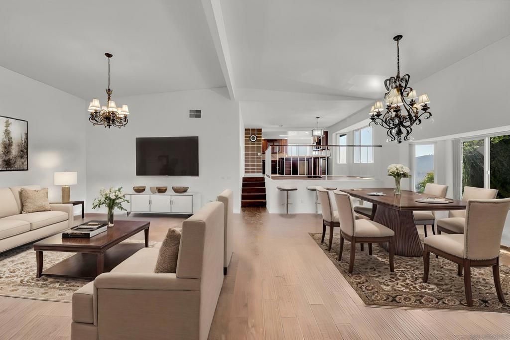 Chandelier, Dining room, Interior, Living room, Pendant Lights, Wood Texture Flooring