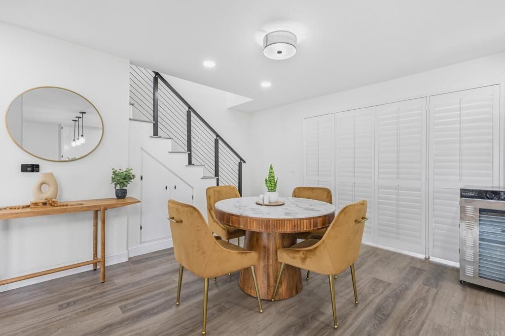 Dining room, Interior, Recessed Lighting, Wood Texture Flooring