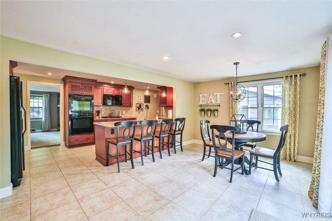 Chandelier, Dining room, Interior, Kitchen, Pendant Lights, Recessed Lighting