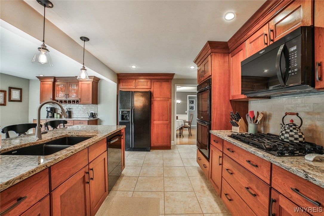 Interior, Kitchen, Pendant Lights, Recessed Lighting