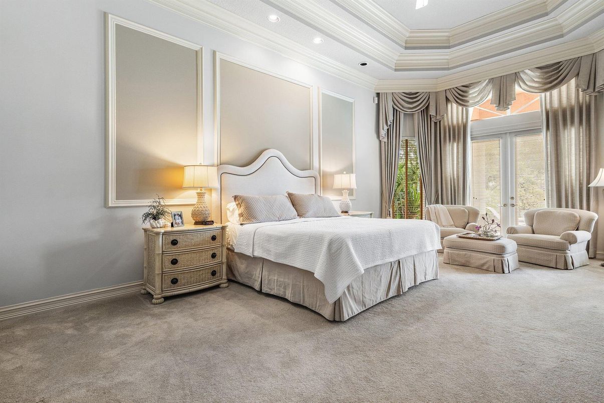 Bedroom, Interior, Recessed Lighting