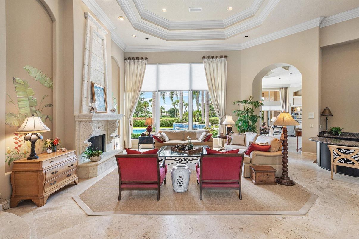 Fireplace, Interior, Living room, Recessed Lighting