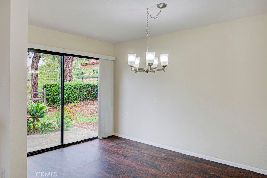 Chandelier, Empty room, Interior, Wood Texture Flooring