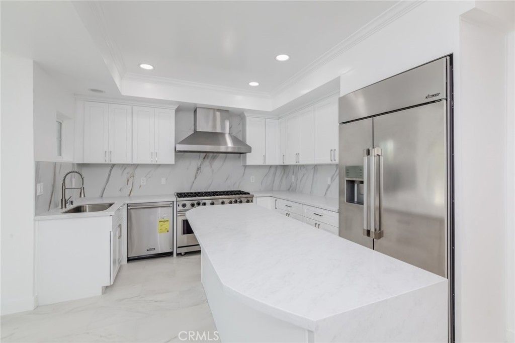 Interior, Kitchen, Marble, Marble Walls, Recessed Lighting, Stainless Steel Appliances