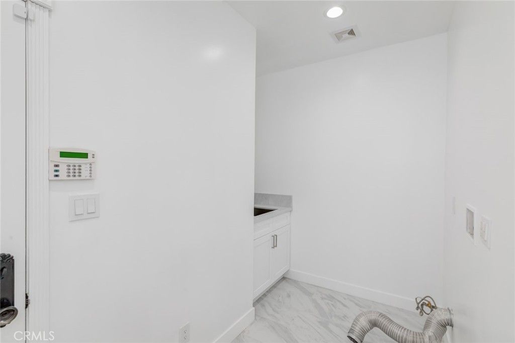 Interior, Marble, Recessed Lighting
