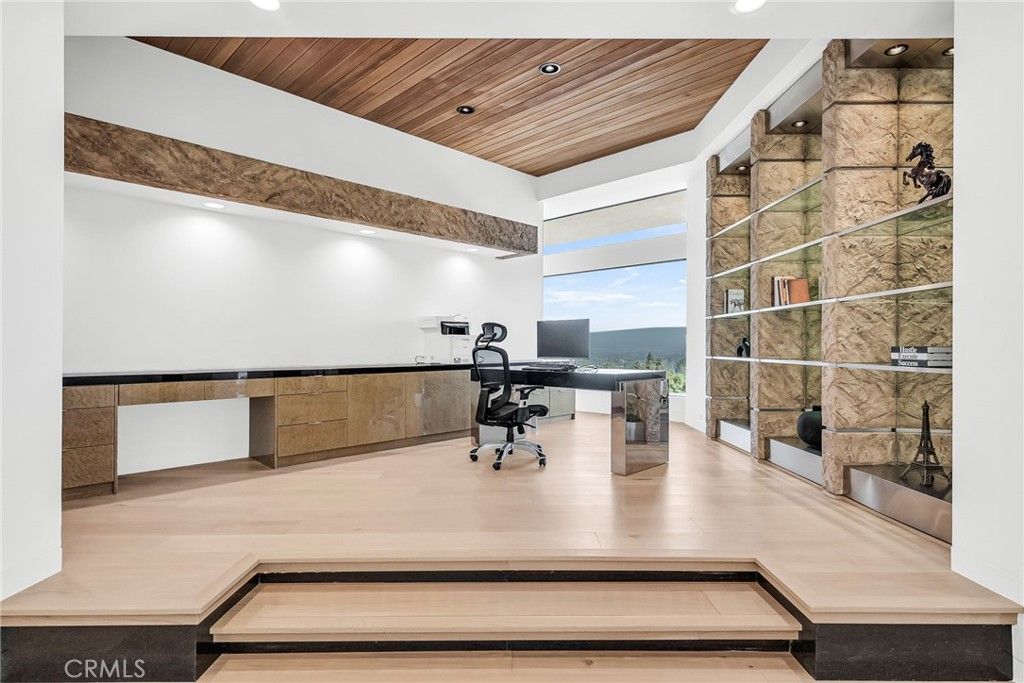 Home Office, Interior, Recessed Lighting, Wooden Ceilings, Wood Texture Flooring