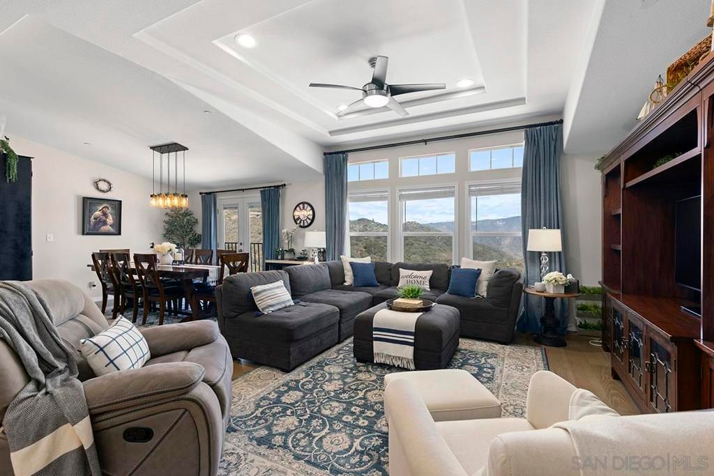 Dining room, Interior, Living room, Pendant Lights, Recessed Lighting, Wood Texture Flooring