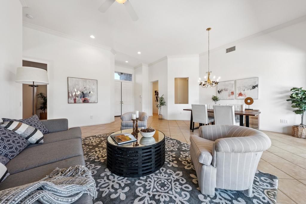 Chandelier, Dining room, Interior, Living room, Recessed Lighting