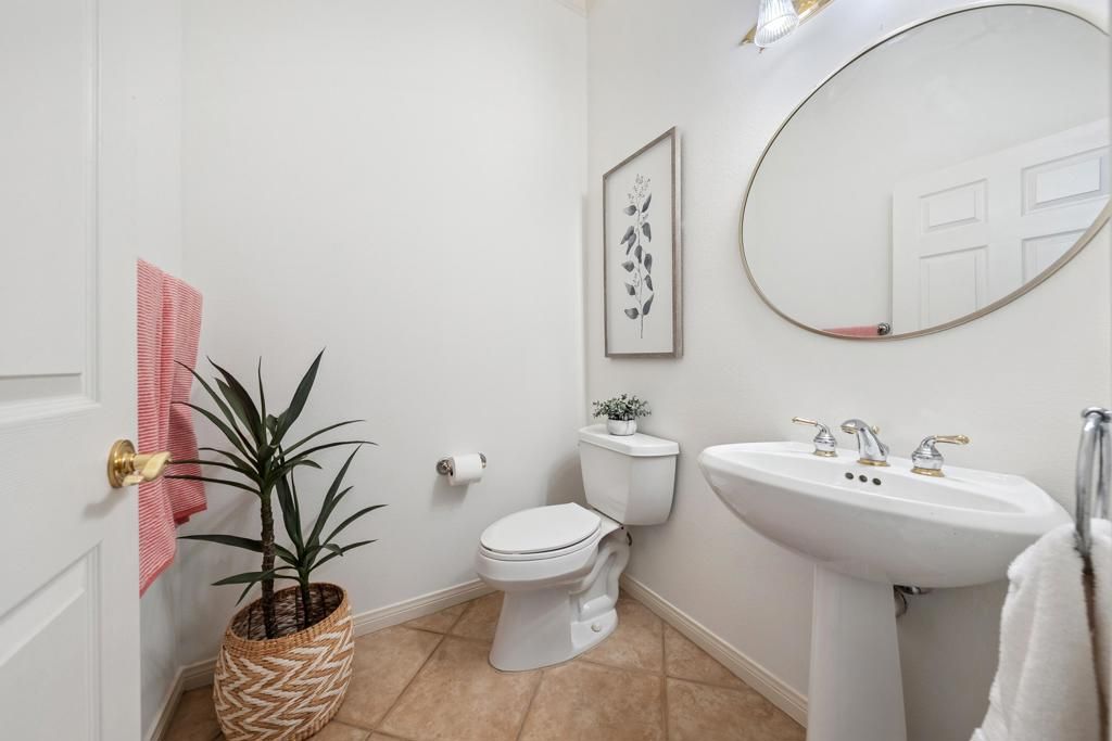 Bathroom, Interior