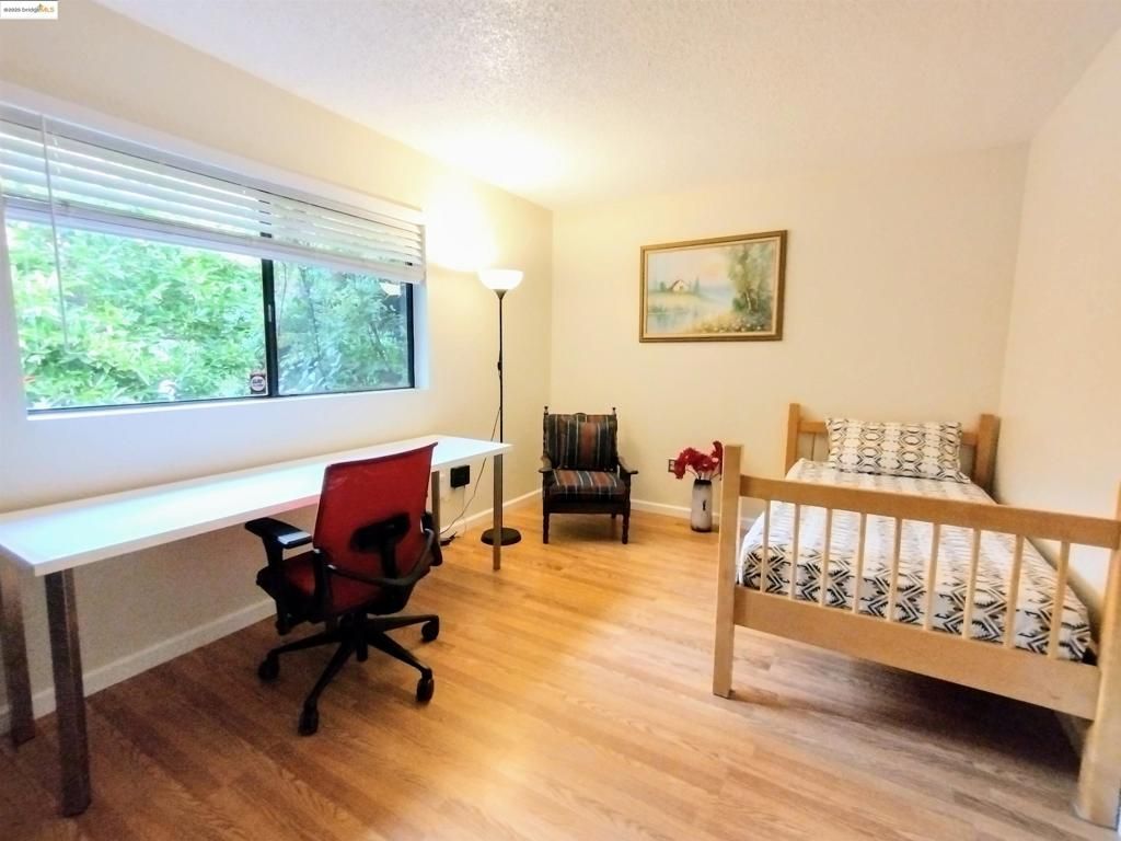 Bedroom, Home Office, Interior, Wood Texture Flooring